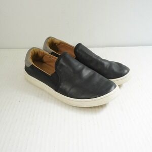 UGG Cas Slip On Sneakers Casual Comfort‎ Walking Shoes Black Leather Size 7